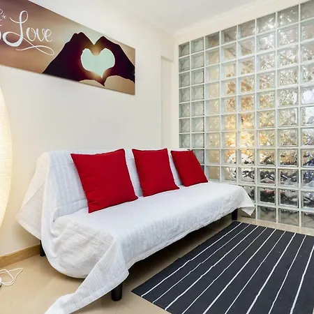 Modern Alfama דירה